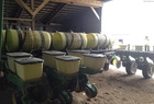 1983 John Deere 7000