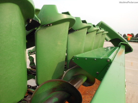 2004 John Deere 893