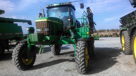 1997 John Deere 4700