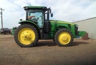 2011 John Deere 8235R