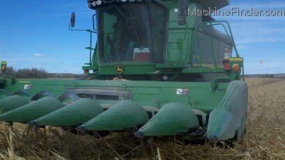 2011 John Deere 608C