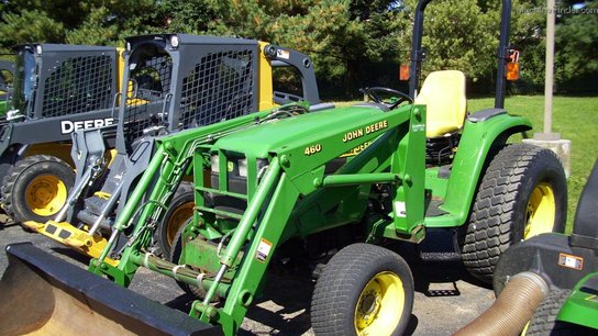 2000 John Deere 4700