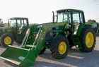 2011 John Deere 7230