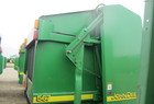 John Deere 567