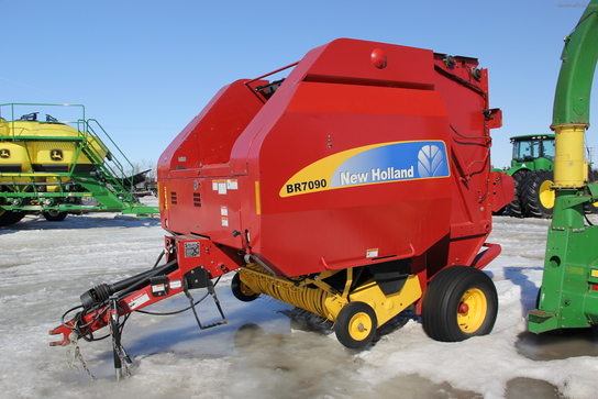 2008 New Holland BR7090