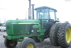 1990 John Deere 4755