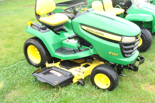 2007 John Deere X540