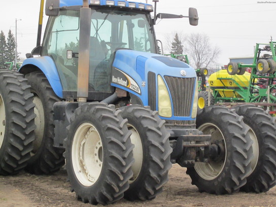 2003 New Holland TG230