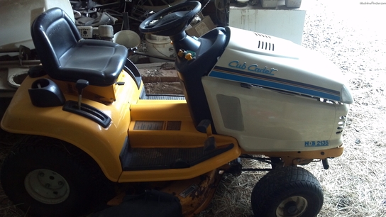 1996 Cub Cadet HDS2135