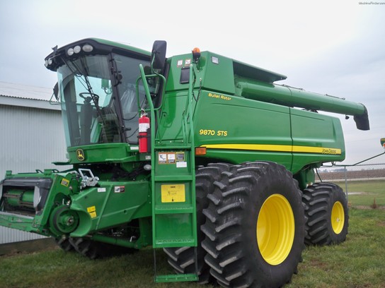 2011 John Deere 9870