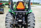 2007 John Deere 3320
