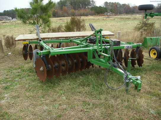 2008 Frontier DH1510
