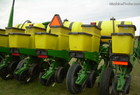  John Deere 1750