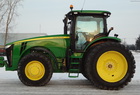 2011 John Deere 8235R