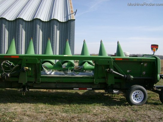 2011 John Deere 608C Stalkmaster
