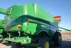2012 John Deere S670