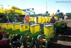 2001 John Deere 1770