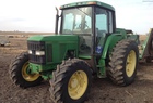2001 John Deere 6410