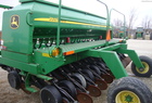 2002 John Deere 1590