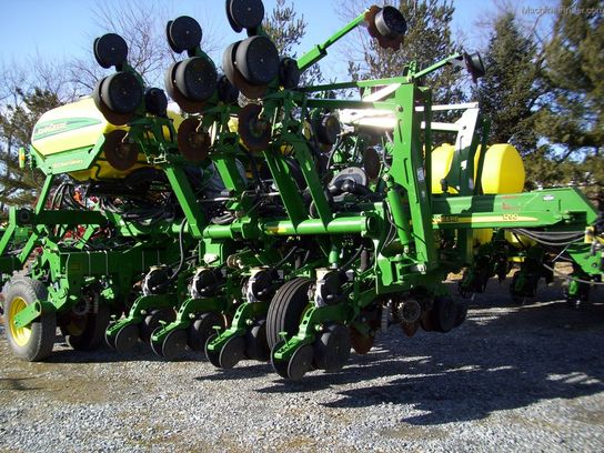 2010 John Deere 1790
