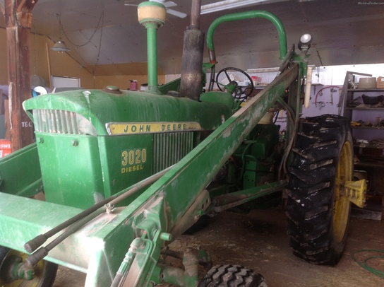 2008 John Deere 3020