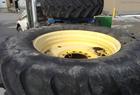 2011 John Deere 600/65R38
