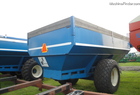  Kinze 800