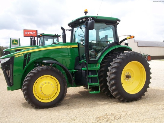 2011 John Deere 8285R
