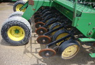  John Deere 750