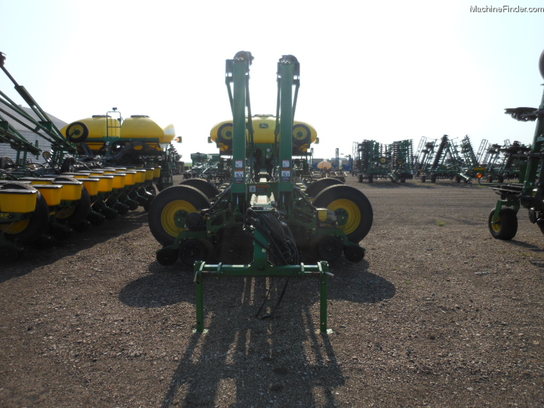 2010 John Deere 1770NT
