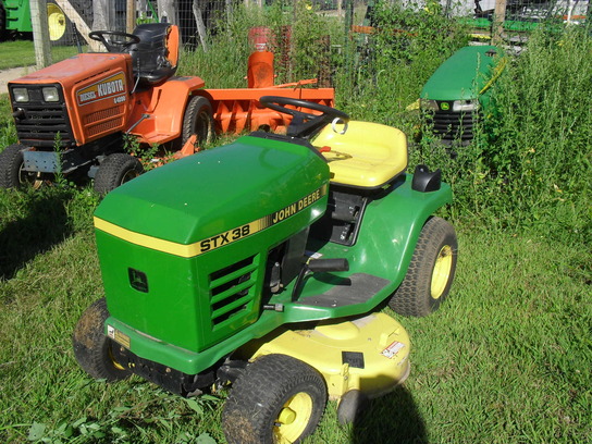 1992 John Deere STX38