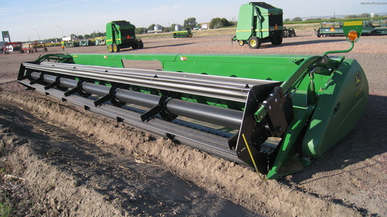 2010 John Deere 630R