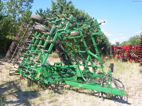 2004 John Deere 980