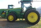 2012 John Deere 8235R