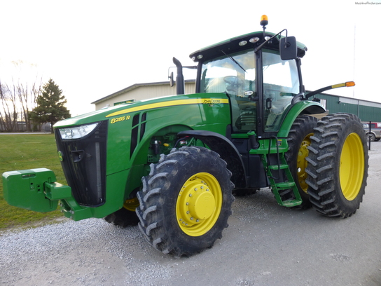 2012 John Deere 8285R