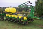2006 John Deere 1770