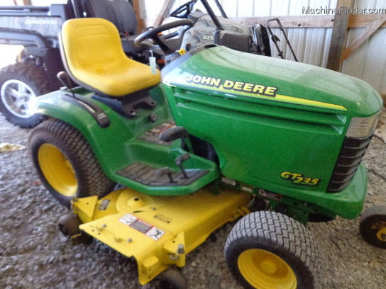 2001 John Deere GT235
