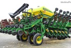 2010 John Deere 1790