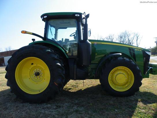2011 John Deere 8335R