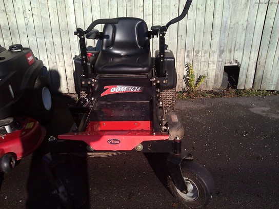 2008 Ariens Zoom 1634