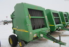 2002 John Deere 567