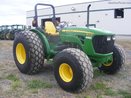 2009 John Deere 5065M