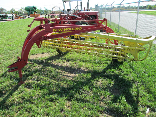  New Holland 56