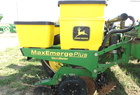 2001 John Deere 1770