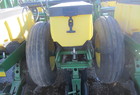 2001 John Deere 1770NT