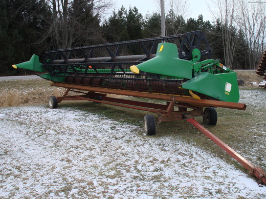 1999 John Deere 925