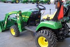 2009 John Deere 2305