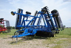 2012 Landoll 7431-33