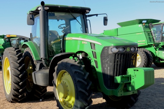 2010 John Deere 8295R