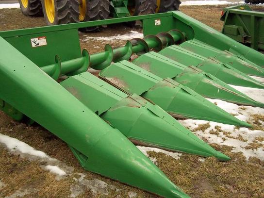  John Deere 643